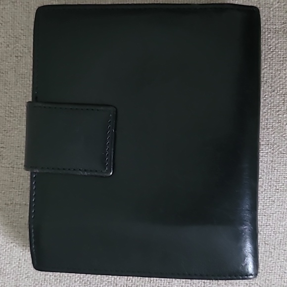 EUC - Men's Gucci wallet - Picture 4 of 9